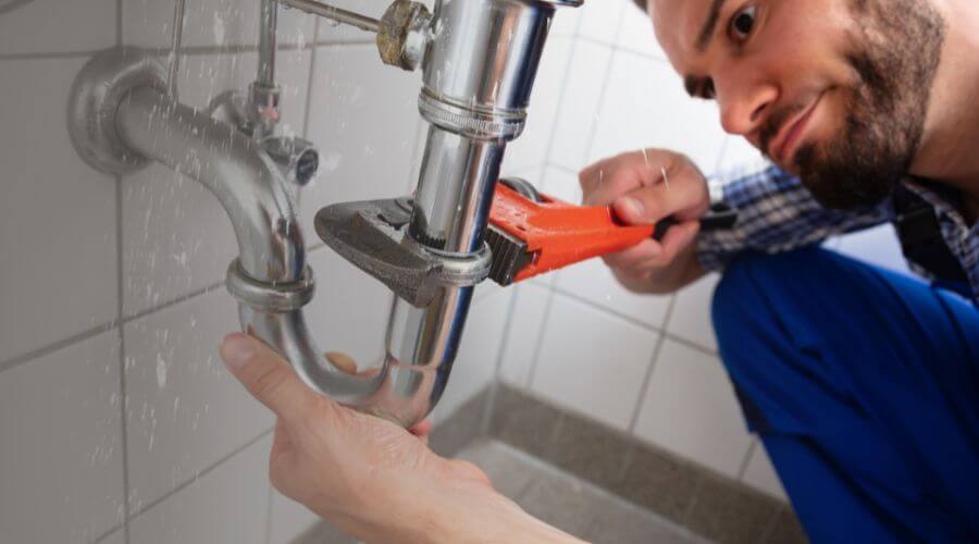 Professional same day plumber services in Cowden, IL